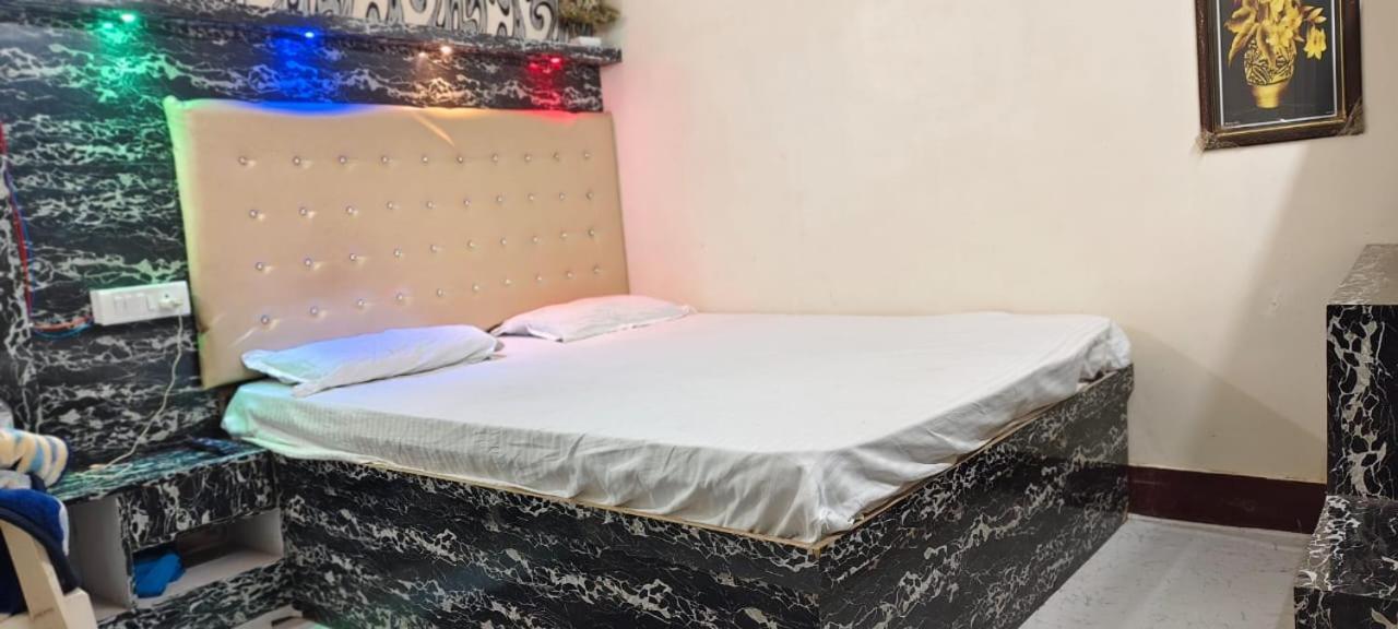 Hotel Bombay Inn Patna  Ngoại thất bức ảnh